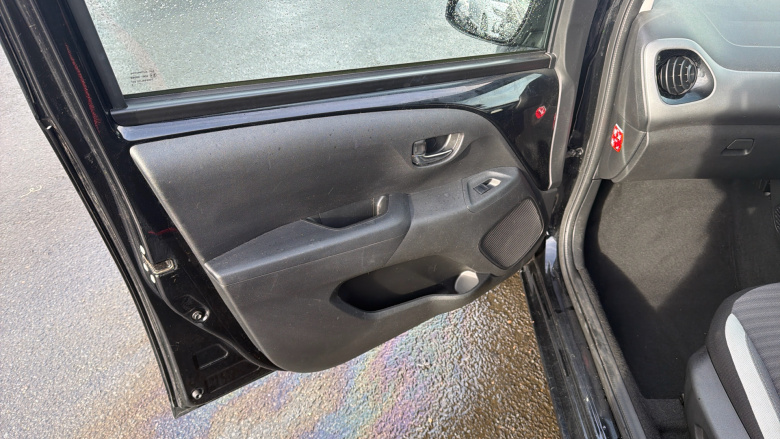 Toyota Aygo 1.0 VVT-i X-Press 5dr Petrol Hatchback